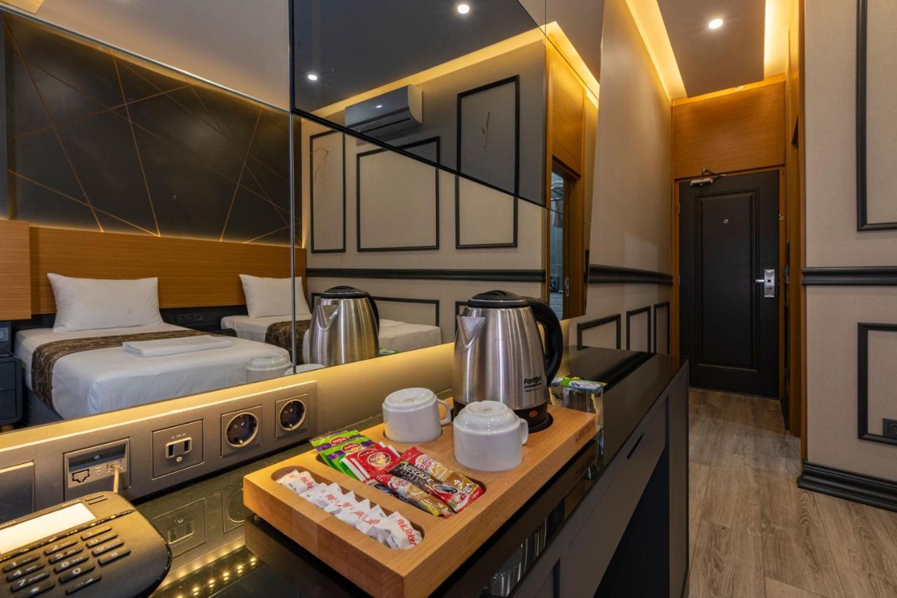 Confores Hotel อิสตันบูล ภายนอก รูปภาพ