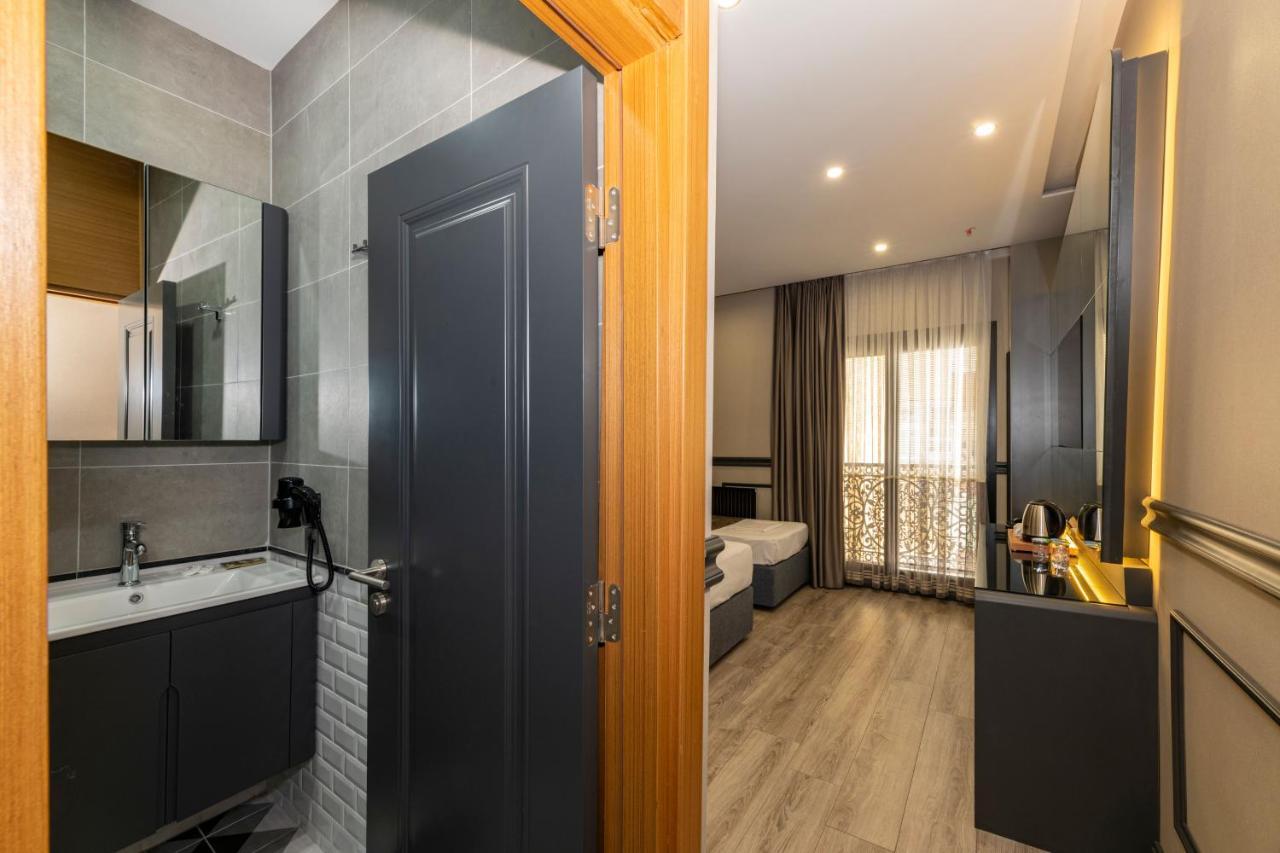 Confores Hotel อิสตันบูล ภายนอก รูปภาพ